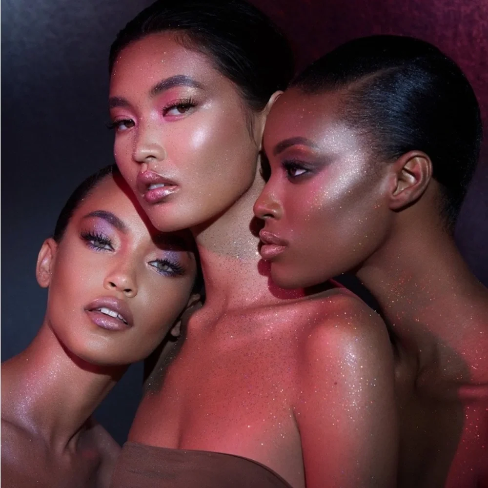 KKW Beauty Ultra Light Beams Highlighter Lavender